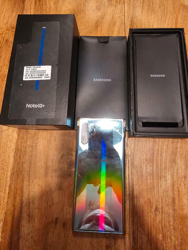 Samsung galaxy note10+ dual sim  dans Téléphones cellulaires  à Ouest de l’Île - Image 2