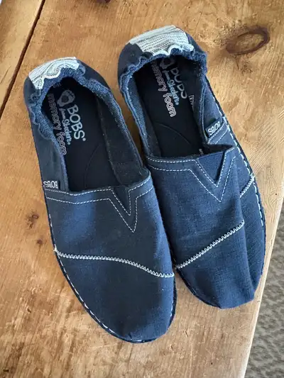 bobs by Skechers size 8 , View more