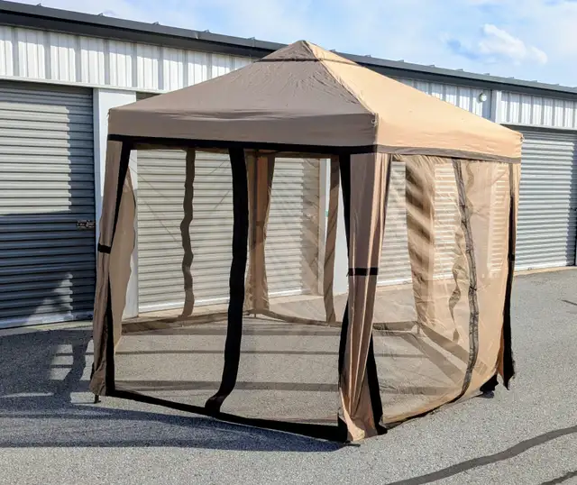 Pop-Up Gazebo with Screen Walls555211068540211201