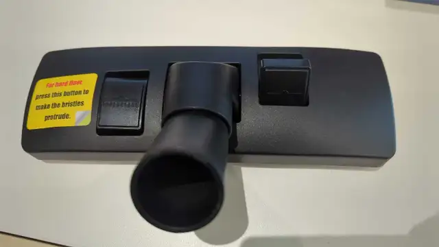 Vacuum Attachment in Vacuums in City of Montréal - Image 3