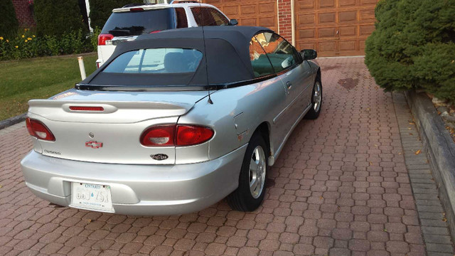 2000 Chevy Cavalier Z24 Convertible  in Classic Cars in City of Toronto - Image 2