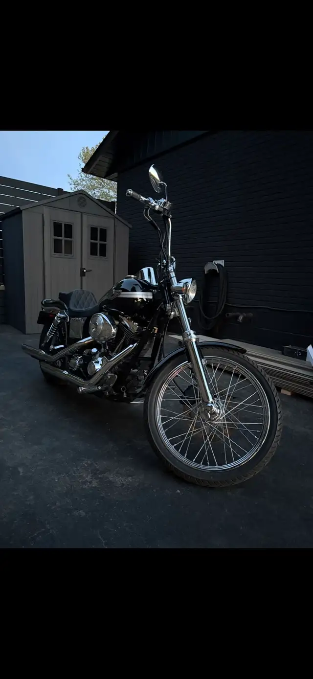 2003 Harley Dyna Wide Glide in Street, Cruisers & Choppers in Hamilton - Image 4
