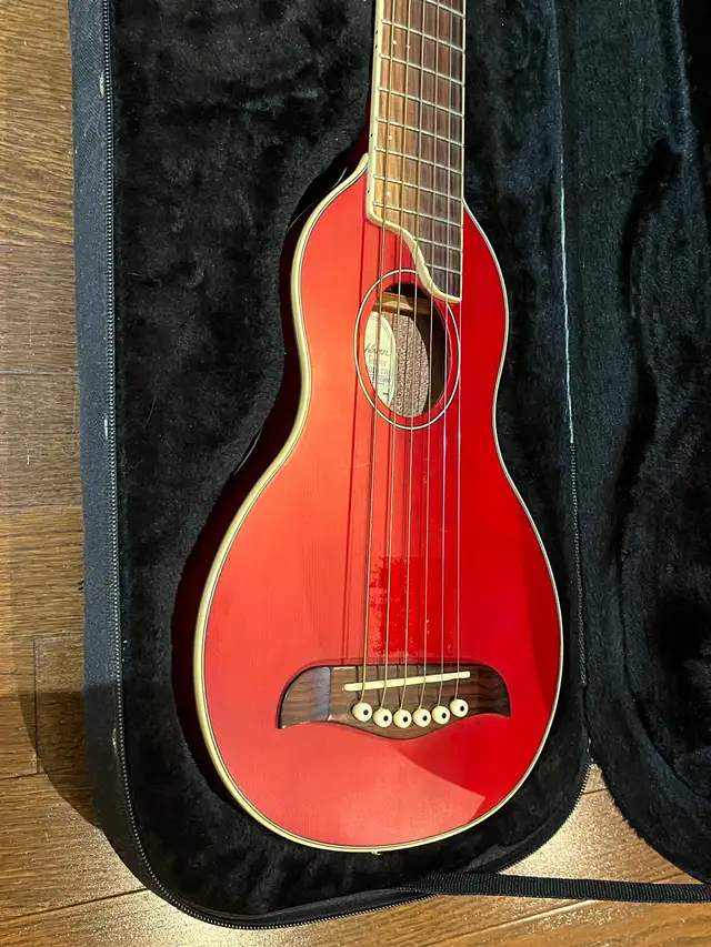 Washburn Rover RO10TR in Guitars in City of Montréal - Image 4