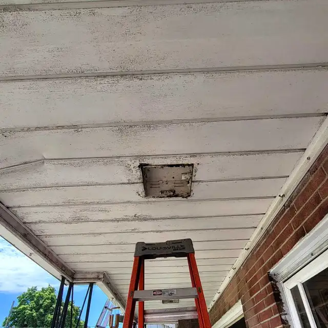 Gutters, siding, soffit, downspout, install, cleaning, repair  in Roofing in City of Toronto - Image 10