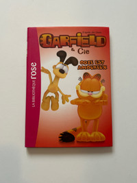 Odie Est Amoureux — Garfield & Cie