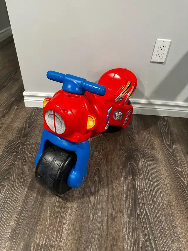 Toddler balancing moto racing bike USED