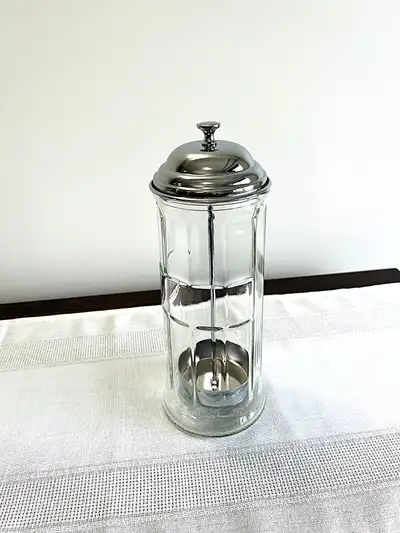 Crafted with precision, the Barber/Straw Dispenser by Fabel is an essential tool for barbers and a c...