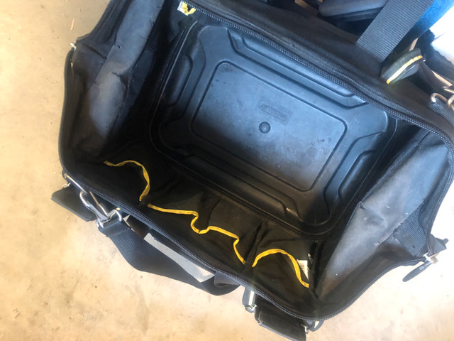 Stanley electrician tool tote bag in Tool Storage & Benches in Barrie - Image 2
