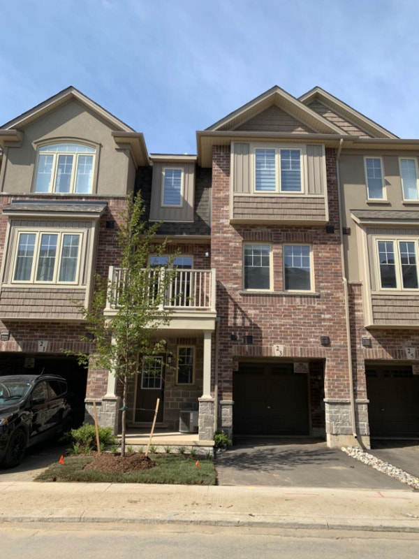 2bedroom Townhouse for rent in Meadowlands Ancaster Long Term