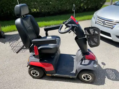 Quadriporteur Invacare, View more