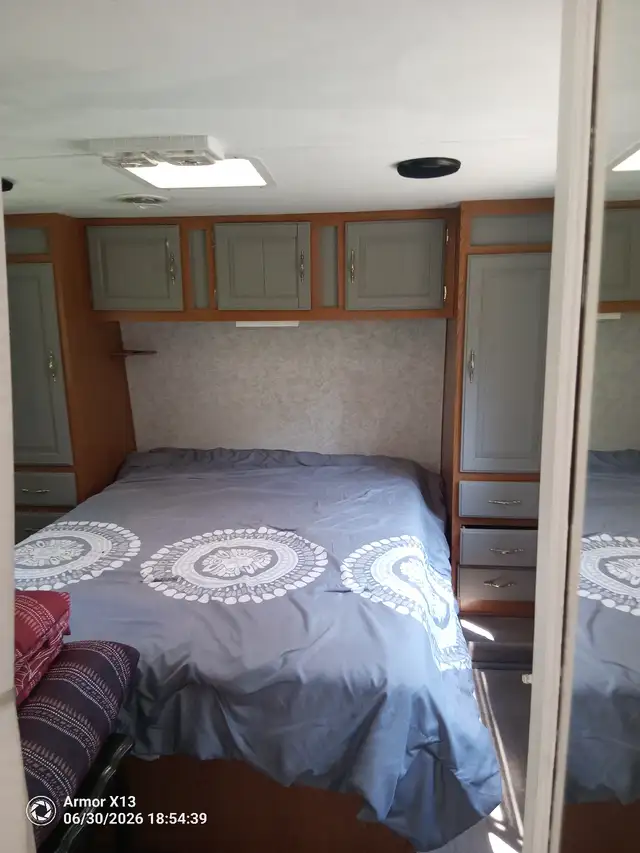 Camper Trailer RV in Travel Trailers & Campers in Bridgewater - Image 3