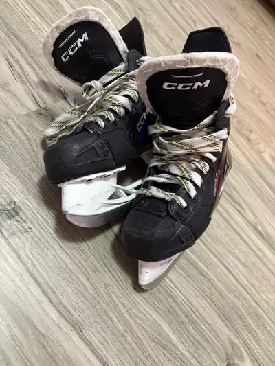 CCM tacks kids ice skates patins enfants (1), View more