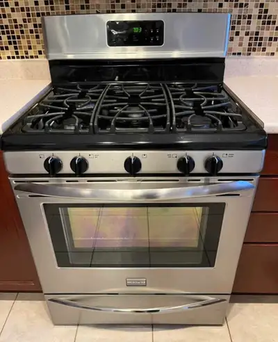 Frigidaire 30" Gas Stove, View more