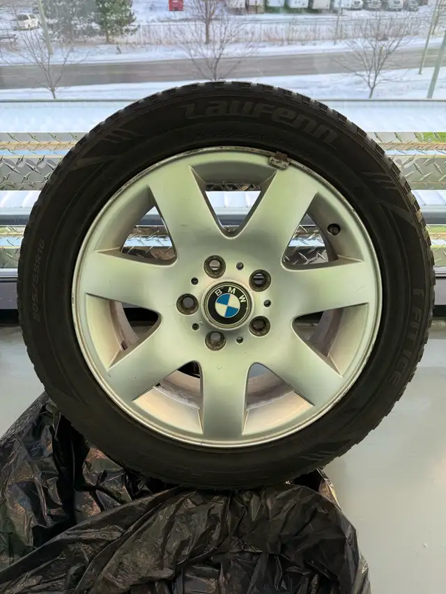 16” rims 5x120 from a 2004 BMW 325 (x4 ) tires are no good  in Tires & Rims in Oshawa / Durham Region - Image 3