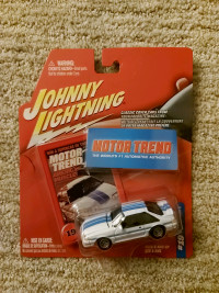 Johnny Lightning Mustang 