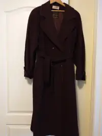 Woman's wool and cashmere winter long coat