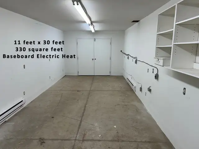 Unique Warehouse / Shop Leaside Business Park in Commercial & Office Space for Rent in City of Toronto - Image 2