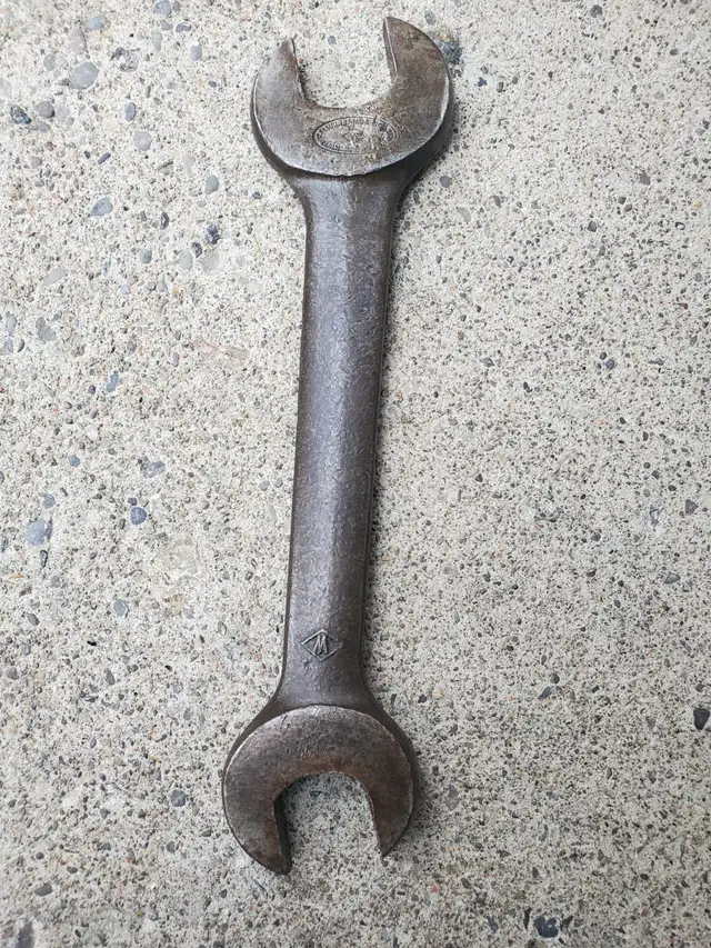 Vintage J.H. WILLIAMS & CO. #35 Double Open-End Wrench in Hand Tools in City of Toronto - Image 3