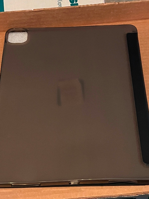 iPad 12.9 protective case in iPads & Tablets in Gatineau - Image 2