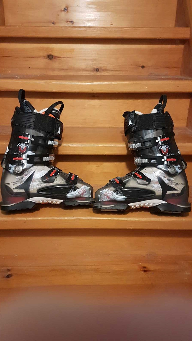 New ATOMIC Ski Boots 27.0 Brand New condition  in Ski in Barrie