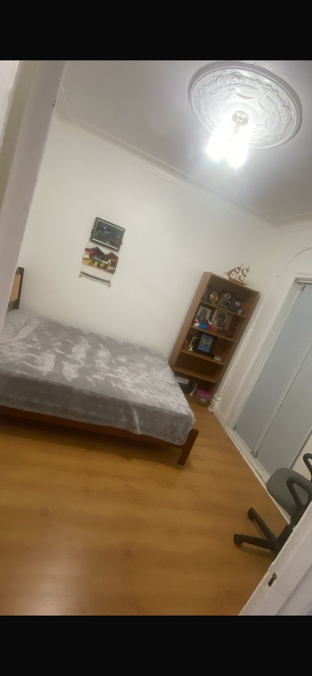 Room for rent, Chambre à louer — photo 1