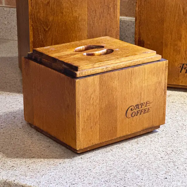 Vintage BarboMaid Wood Containers in Kitchen & Dining Wares in Mississauga / Peel Region - Image 3