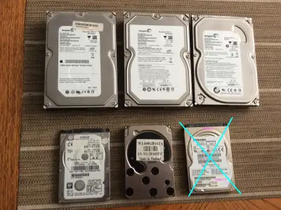 5 x HDD SATA Drive pour PC, NAS, serveur, etc... (250GB-600GB), View more