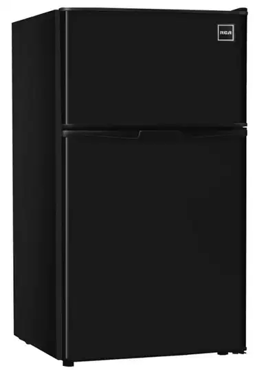 Réfrigérateur et Congélateur Compact 3.2 Pi³ RFR870-C RCA NOIR, View more