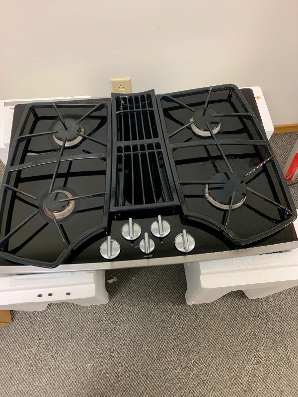 Gas cooktop in Stoves, Ovens & Ranges in Peterborough - Image 2