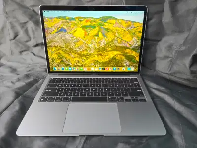 Apple Macbook Air Retina M1 16 GB 1 TB, View more