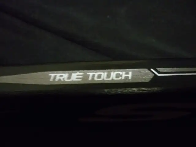 Sherwood Hockey Stick wood in Hockey in Winnipeg - Image 5