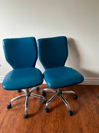 Chair &table
