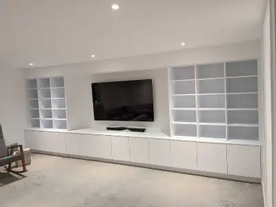 Professional cabinet installers and carpenters. Custom, residential, commercial 647 741 0572
