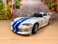 1:18 Brand New 1997 Dodge Viper GTS-R diecast model car