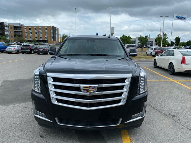 2017 CADILLAC ESCALADE LUXURY FULLY LOADED NAV PANO BLACK — photo 2