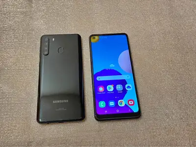 All available!!! Unlocked, fully working! All phones come with USB charging cable. Pick up near Yong...