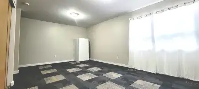 Rent Includes: WiFi Parking Weekly Cleaning Services for All Shared Spaces Are you a McMaster Univer...