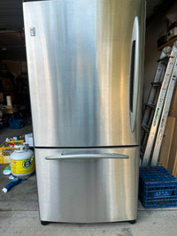 GE Fridge For Sale