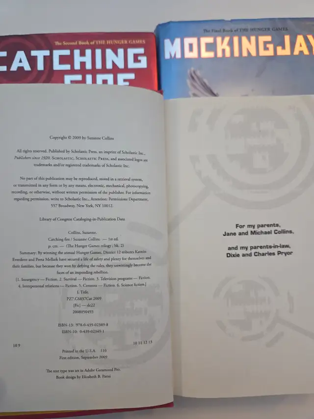 Hunger Games Trilogy Hardcover Set – Suzanne Collins in Children & Young Adult in City of Toronto - Image 4