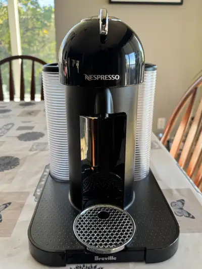 Cette machine a été utilisée temporairement lorsque la machine principale était en réparation/entret...