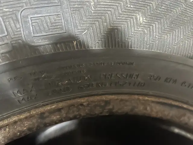 2 sets winter tires/ rims in Tires & Rims in Cape Breton - Image 9