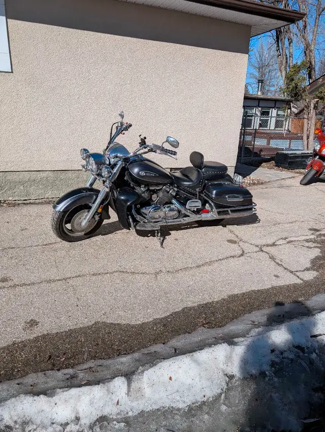 2009 Yamaha Royal Star Tour Deluxe  in Street, Cruisers & Choppers in Winnipeg - Image 4