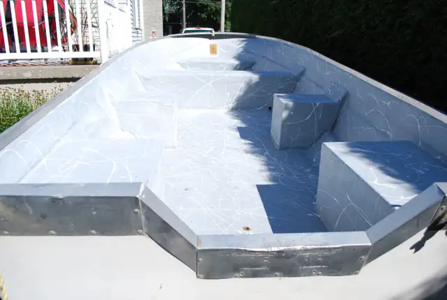 Chaloupe fibre de verre 16 pieds (16'). in Powerboats & Motorboats in Saint-Hyacinthe - Image 3