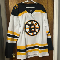 Boston Bruins jersey 