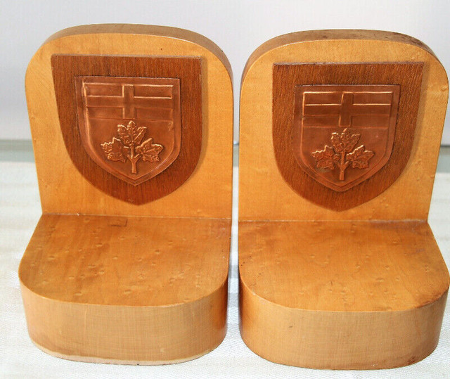 Vintage Birds Eye Maple  And Copper Bookends Leavitts P.E.I. in Arts & Collectibles in Charlottetown
