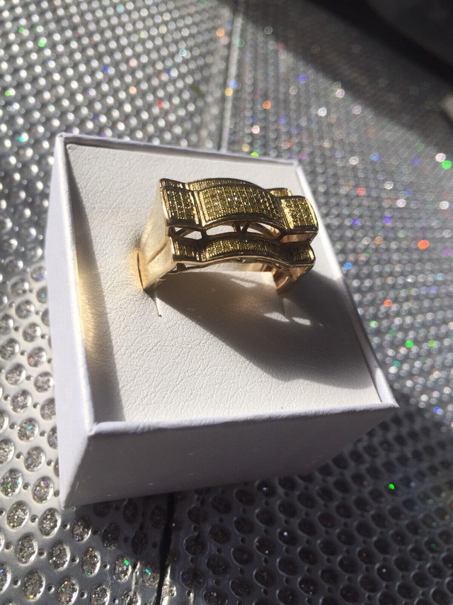 Bague or jaune 10KT  avec diamant jaunes dans Bijoux et montres  à Lanaudière - Image 3