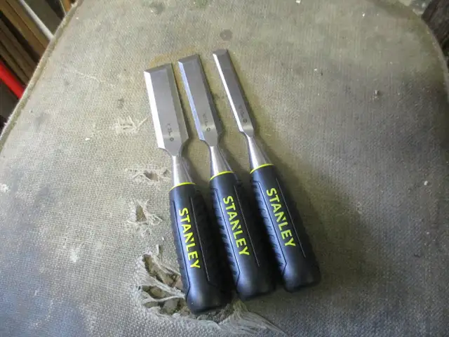 NEW OLD STOCK STANLEY WOOD CHISELS $10. EA. CARPENTER HAND TOOLS