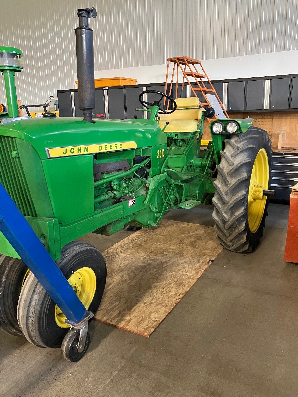 John Deere 2010 John Deere 1010 tractors Farming Equipment Ottawa Kijiji