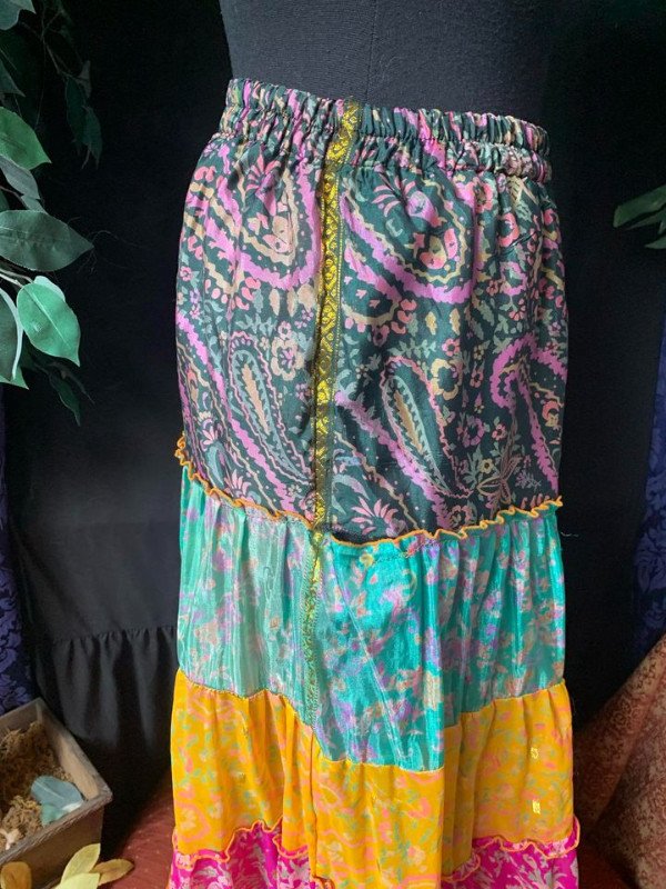 Handmade Rainbow Twirling Fairy Tiered Skirt size medium to larg in Women's - Dresses & Skirts in Edmonton - Image 3