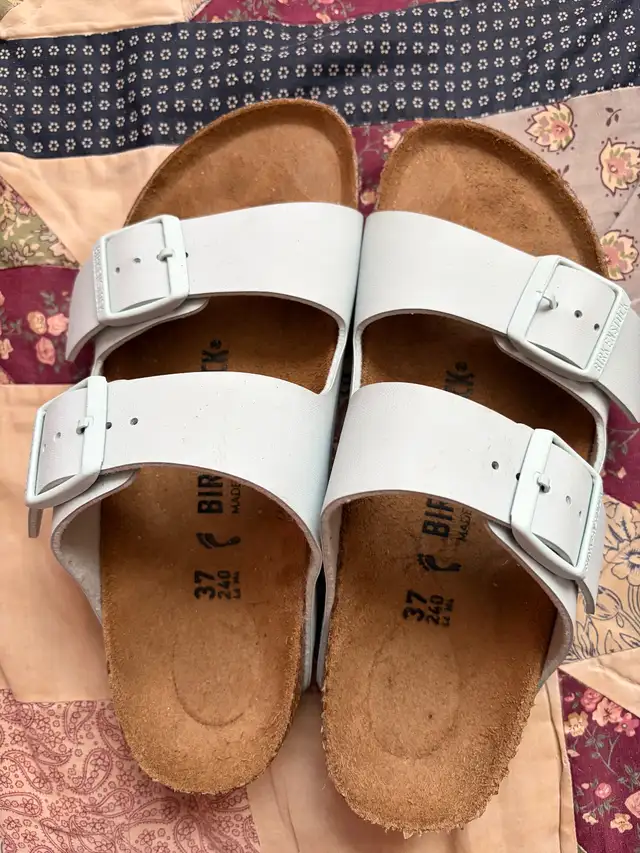 Birkenstocks in Women's - Shoes in Cape Breton - Image 2